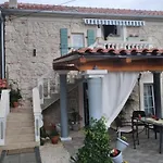 Apartmán Kameni Dvori Nin