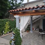 Kameni Dvori Apartmán *
