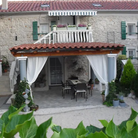 Appartement Kameni Dvori Nin